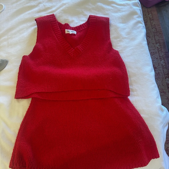 Red Sleeveless Knit set for women